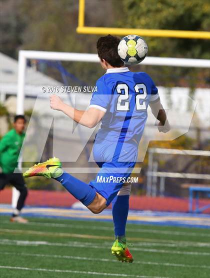 Thumbnail 2 in Calexico vs. Ramona (Grossmont Holiday Tournament) photogallery.