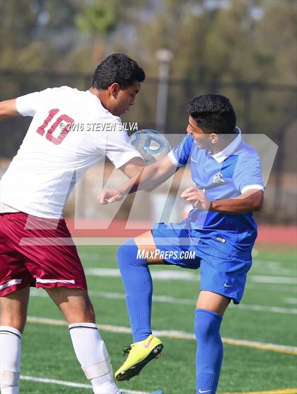 Thumbnail 1 in Calexico vs. Ramona (Grossmont Holiday Tournament) photogallery.