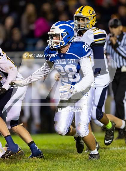 Thumbnail 1 in Shenango @ Lincoln photogallery.