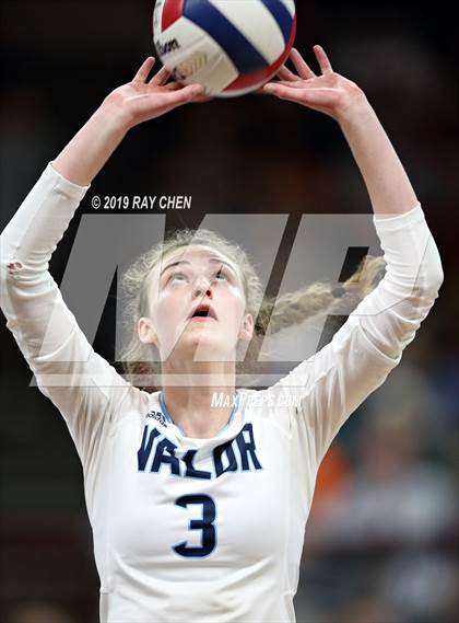 Thumbnail 2 in Chaparral vs. Valor Christian (CHSAA 5A State Final) photogallery.