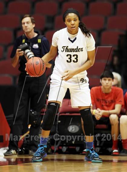 Thumbnail 3 in Desert Vista vs. Westview (AIA D1 Final) photogallery.