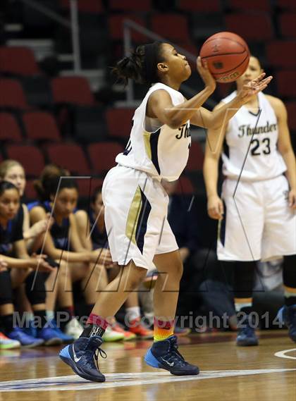 Thumbnail 2 in Desert Vista vs. Westview (AIA D1 Final) photogallery.