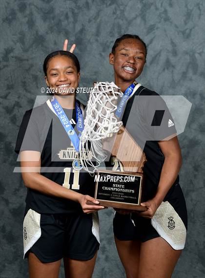 Thumbnail 2 in Bishop Montgomery (CIF State D1 Awards) photogallery.