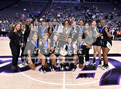 Thumbnail 3 in Bishop Montgomery (CIF State D1 Awards) photogallery.