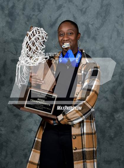 Thumbnail 1 in Bishop Montgomery (CIF State D1 Awards) photogallery.