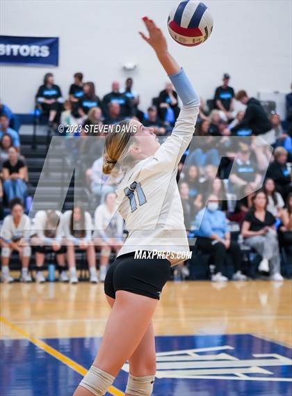 Thumbnail 2 in Mica Mountain vs. American Leadership Academy - Gilbert North (AIA 4A Semifinals) photogallery.