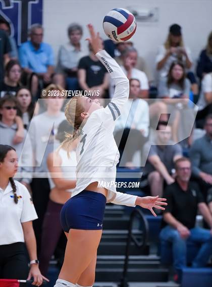 Thumbnail 1 in Mica Mountain vs. American Leadership Academy - Gilbert North (AIA 4A Semifinals) photogallery.