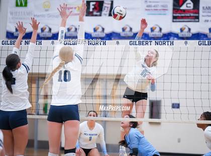 Thumbnail 3 in Mica Mountain vs. American Leadership Academy - Gilbert North (AIA 4A Semifinals) photogallery.