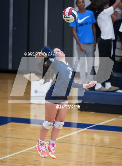 Thumbnail 2 in Mica Mountain vs. American Leadership Academy - Gilbert North (AIA 4A Semifinals) photogallery.