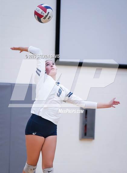 Thumbnail 1 in Mica Mountain vs. American Leadership Academy - Gilbert North (AIA 4A Semifinals) photogallery.