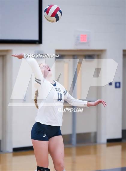 Thumbnail 1 in Mica Mountain vs. American Leadership Academy - Gilbert North (AIA 4A Semifinals) photogallery.