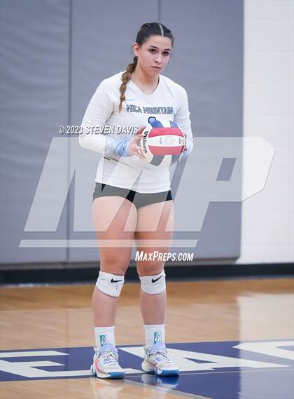Thumbnail 3 in Mica Mountain vs. American Leadership Academy - Gilbert North (AIA 4A Semifinals) photogallery.