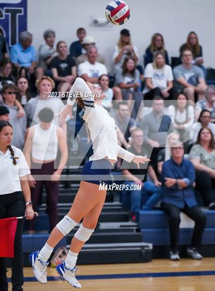 Thumbnail 2 in Mica Mountain vs. American Leadership Academy - Gilbert North (AIA 4A Semifinals) photogallery.