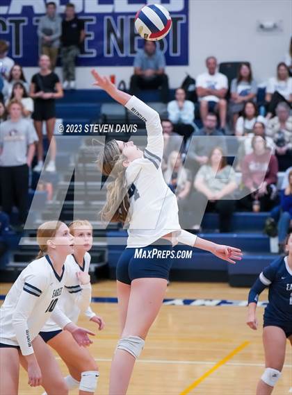 Thumbnail 3 in Mica Mountain vs. American Leadership Academy - Gilbert North (AIA 4A Semifinals) photogallery.