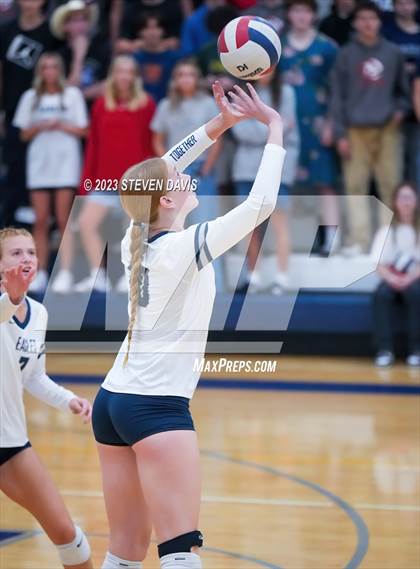 Thumbnail 2 in Mica Mountain vs. American Leadership Academy - Gilbert North (AIA 4A Semifinals) photogallery.