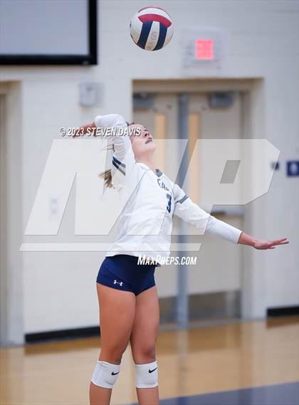 Thumbnail 1 in Mica Mountain vs. American Leadership Academy - Gilbert North (AIA 4A Semifinals) photogallery.