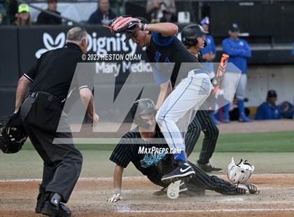 Thumbnail 2 in San Marcos vs. Aliso Niguel (CIF-SS D3 Final) photogallery.