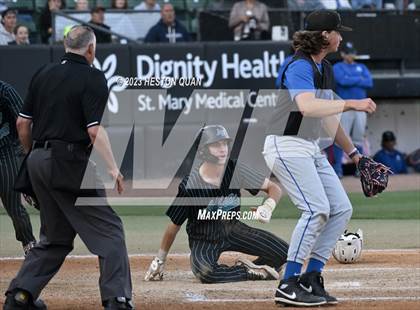 Thumbnail 2 in San Marcos vs. Aliso Niguel (CIF-SS D3 Final) photogallery.