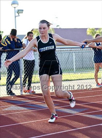 Thumbnail 3 in Titan Top 9 Invitational (Girls 4x400m Relay) photogallery.