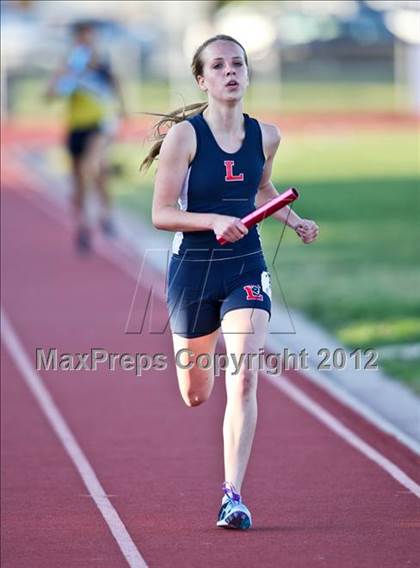 Thumbnail 3 in Titan Top 9 Invitational (Girls 4x400m Relay) photogallery.