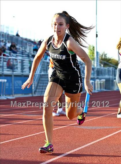 Thumbnail 3 in Titan Top 9 Invitational (Girls 4x400m Relay) photogallery.