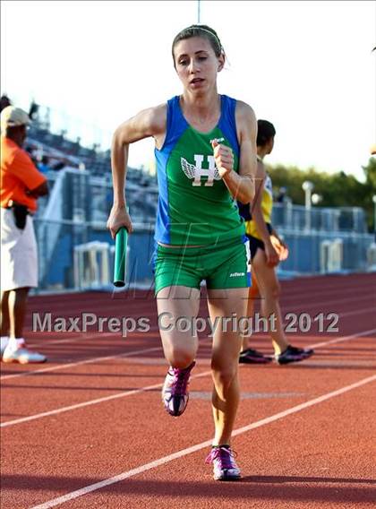 Thumbnail 3 in Titan Top 9 Invitational (Girls 4x400m Relay) photogallery.