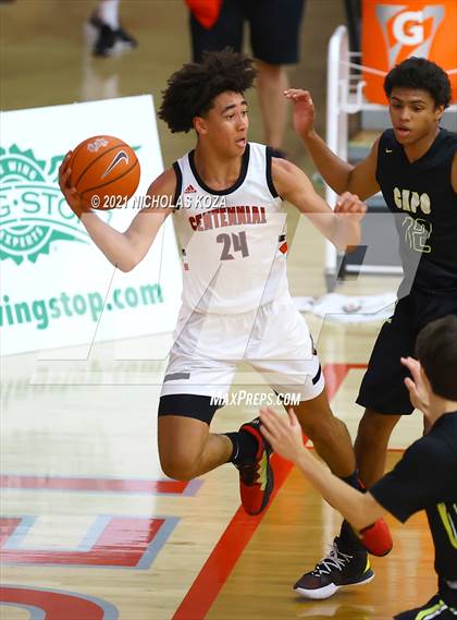 Thumbnail 2 in Capistrano Valley vs. Centennial (Mater Dei Extravaganza) photogallery.