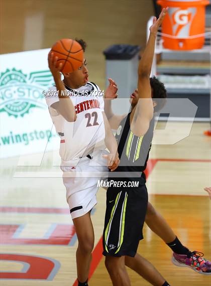 Thumbnail 2 in Capistrano Valley vs. Centennial (Mater Dei Extravaganza) photogallery.