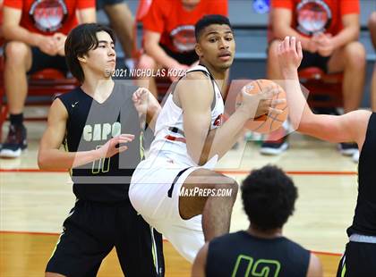 Thumbnail 1 in Capistrano Valley vs. Centennial (Mater Dei Extravaganza) photogallery.