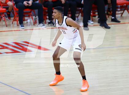 Thumbnail 2 in Capistrano Valley vs. Centennial (Mater Dei Extravaganza) photogallery.