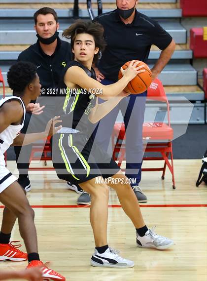 Thumbnail 1 in Capistrano Valley vs. Centennial (Mater Dei Extravaganza) photogallery.