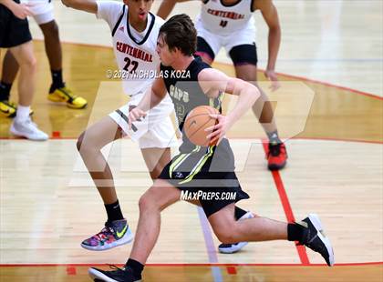 Thumbnail 1 in Capistrano Valley vs. Centennial (Mater Dei Extravaganza) photogallery.