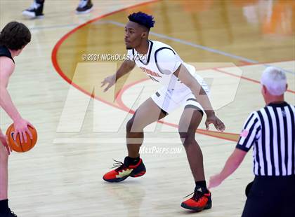 Thumbnail 3 in Capistrano Valley vs. Centennial (Mater Dei Extravaganza) photogallery.