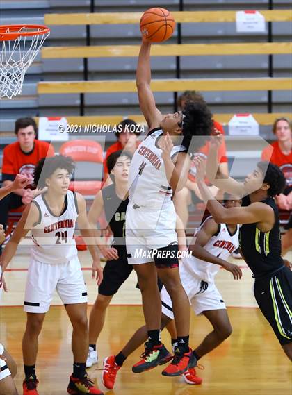Thumbnail 3 in Capistrano Valley vs. Centennial (Mater Dei Extravaganza) photogallery.