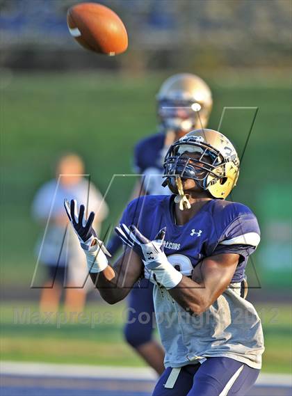 Thumbnail 2 in DeMatha @ Our Lady of Good Counsel photogallery.