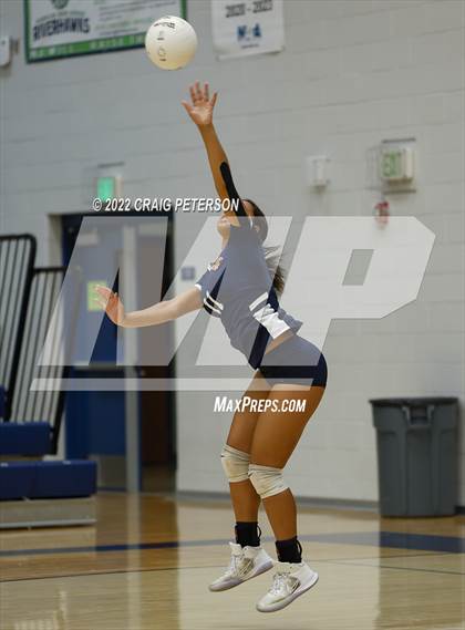 Thumbnail 1 in Roy vs. Mountain Crest photogallery.