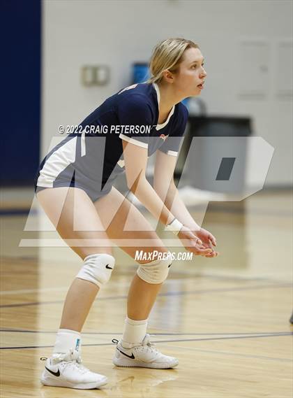 Thumbnail 3 in Roy vs. Mountain Crest photogallery.