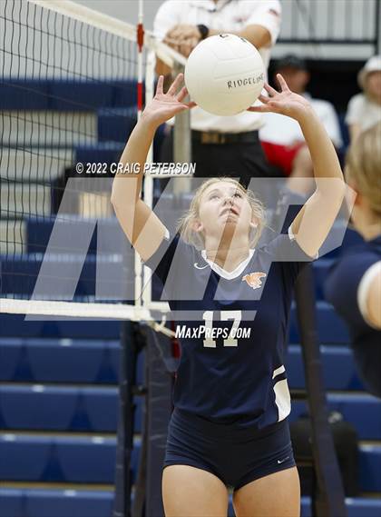 Thumbnail 1 in Roy vs. Mountain Crest photogallery.