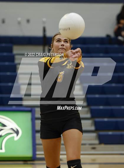 Thumbnail 3 in Roy vs. Mountain Crest photogallery.