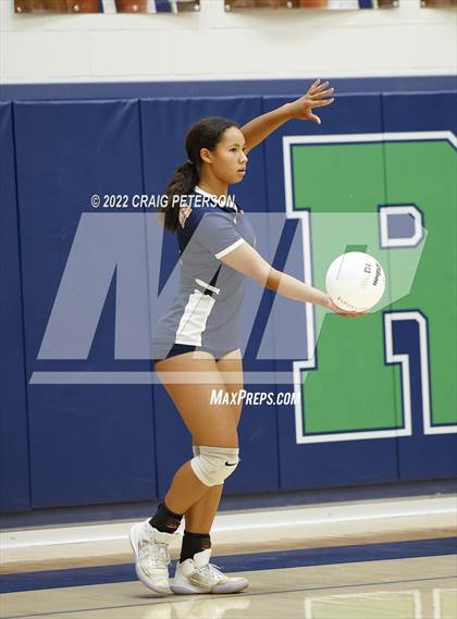 Thumbnail 1 in Roy vs. Mountain Crest photogallery.
