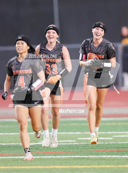 Thumbnail 1 in California @ Granada photogallery.