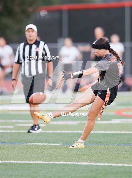 Thumbnail 3 in California @ Granada photogallery.