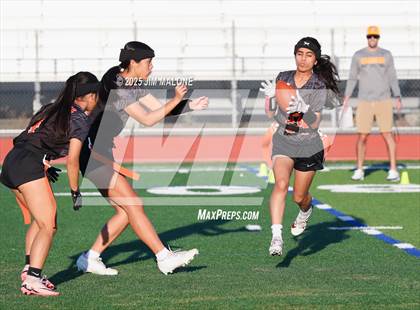 Thumbnail 1 in California @ Granada photogallery.