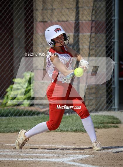 Thumbnail 3 in East St. Louis vs Triad (IHSA 3A Regional Semifinals) photogallery.