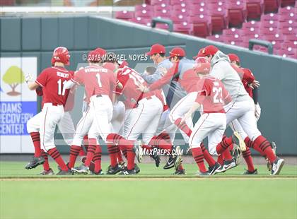 Thumbnail 2 in La Salle vs. Elder (Futures Showcase) photogallery.