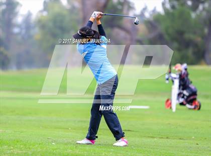 Thumbnail 2 in CIF LA City Section Girls Golf Championships photogallery.