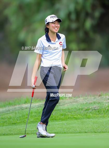 Thumbnail 2 in CIF LA City Section Girls Golf Championships photogallery.