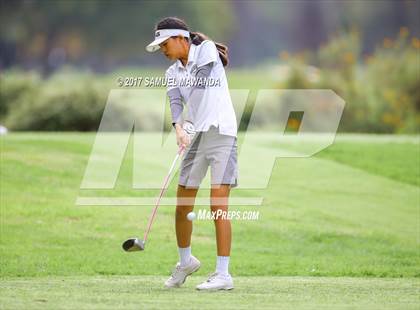 Thumbnail 2 in CIF LA City Section Girls Golf Championships photogallery.