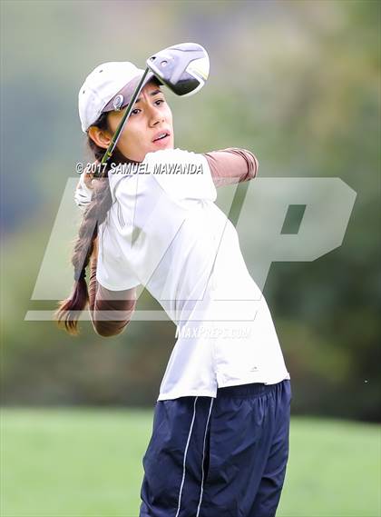 Thumbnail 2 in CIF LA City Section Girls Golf Championships photogallery.