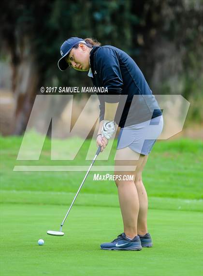 Thumbnail 2 in CIF LA City Section Girls Golf Championships photogallery.
